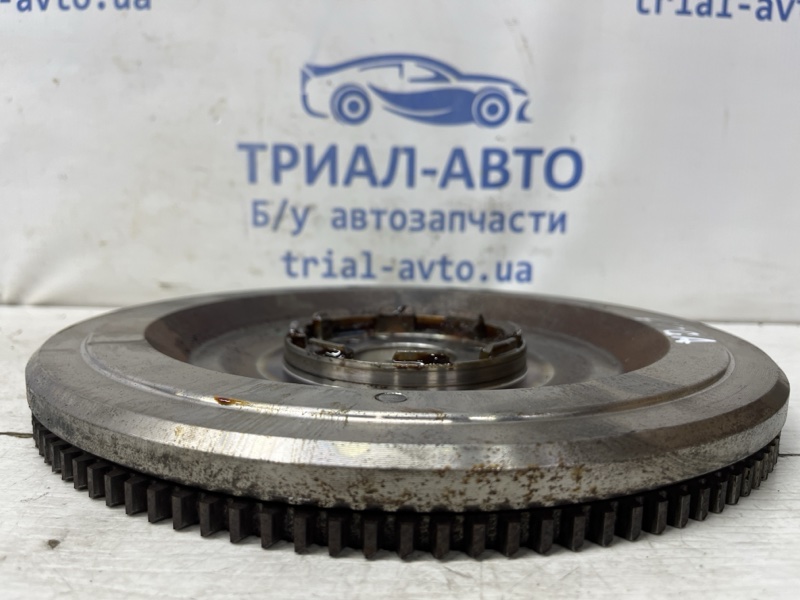 Маховик Ford Kuga CBS 2.0 diesel Маховик Ford Kuga CBS 2.0 diesel