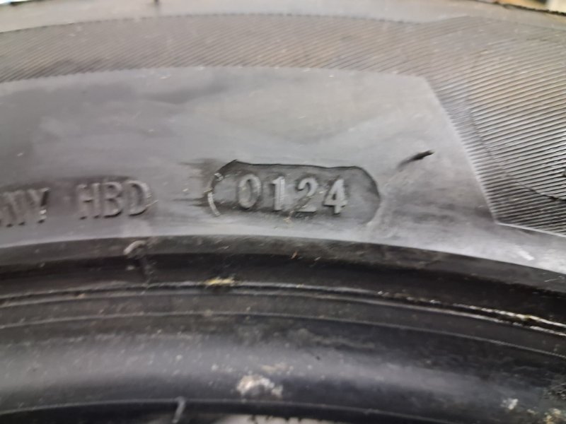 Шины 4шт R19 Шины 4шт R19
