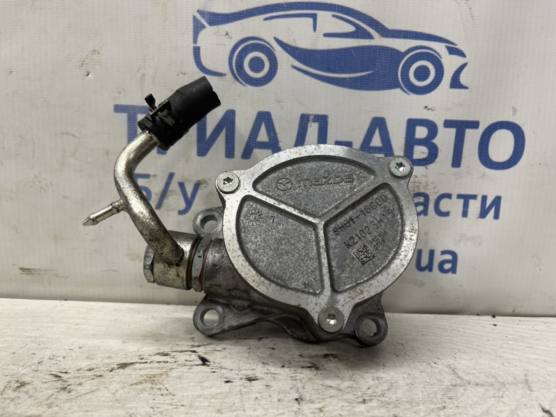 Запчасть насос вакуумный Mazda CX 5 2011-2017 KE 2.2 diesel SH0118G00 Б/У Насос вакуумный Mazda CX 5 2011-2017 KE 2.2 diesel SH0118G00 Б/У