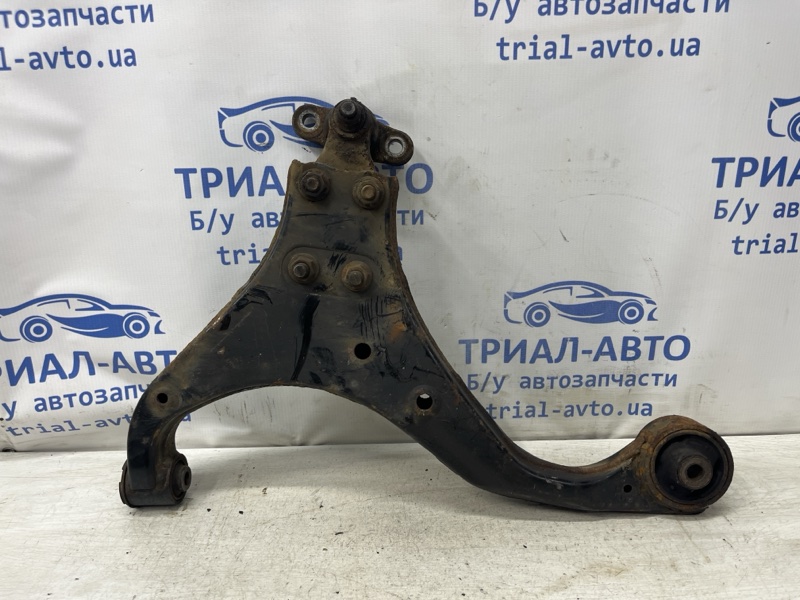 Запчасть рычаг передний нижний правый Hyundai Tucson 2004-2009 JM 2.0 diesel D4EA 545012E010 Б/У Рычаг передний нижний правый Hyundai Tucson 2004-2009 JM 2.0 diesel D4EA 545012E010 Б/У