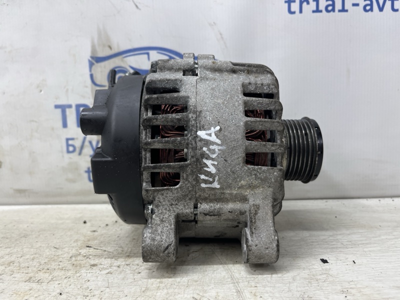 Запчасть генератор Ford Kuga 2011-2019 CBS 2.0 diesel 1762377 Б/У Генератор Ford Kuga 2011-2019 CBS 2.0 diesel 1762377 Б/У