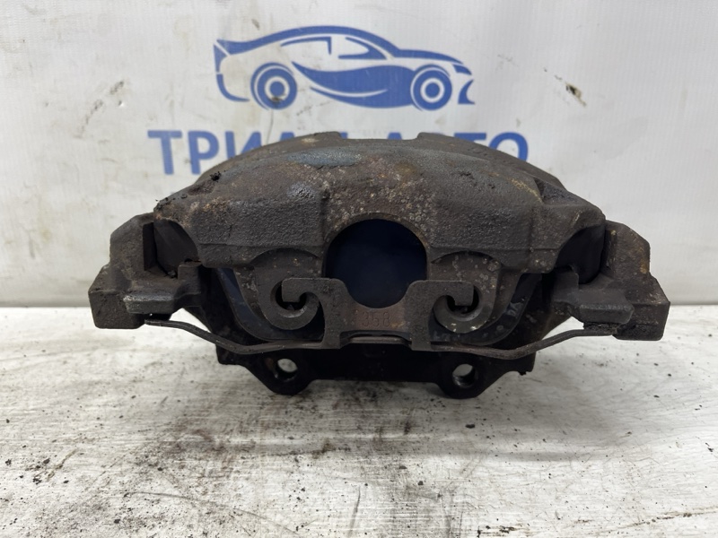 Запчасть суппорт передний левый Ford Kuga 2011-2019 CBS 2.0 diesel 1824922 Б/У Суппорт передний левый Ford Kuga 2011-2019 CBS 2.0 diesel 1824922 Б/У
