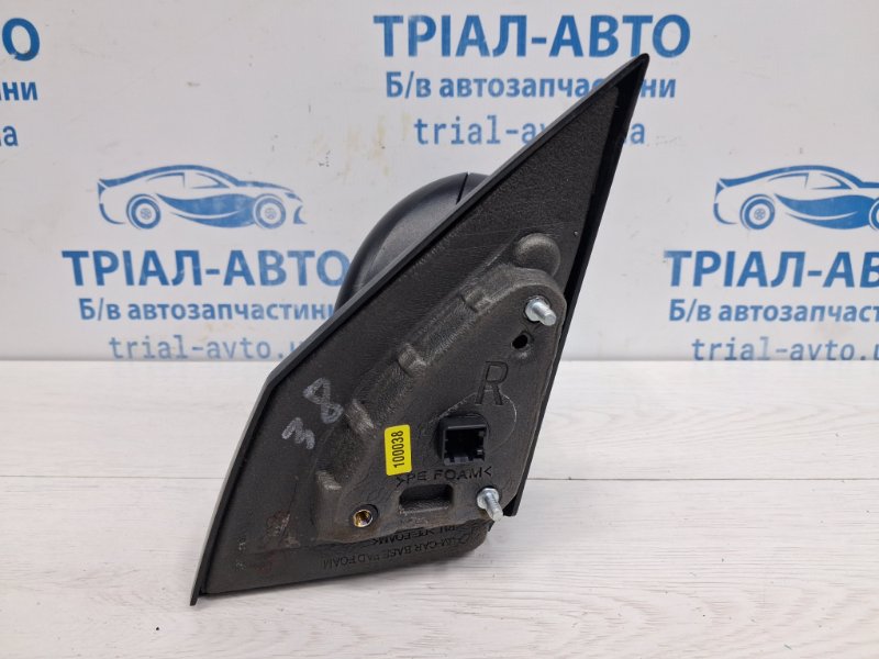 Зеркало правое Tucson 2004-2009 JM 2.0 diesel D4EA Зеркало правое Tucson 2004-2009 JM 2.0 diesel D4EA