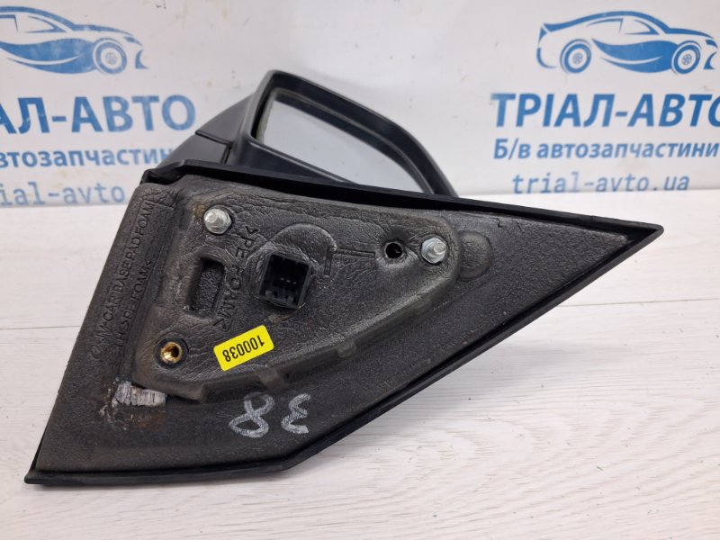 Зеркало левое Tucson 2004-2009 JM 2.0 diesel D4EA Зеркало левое Tucson 2004-2009 JM 2.0 diesel D4EA