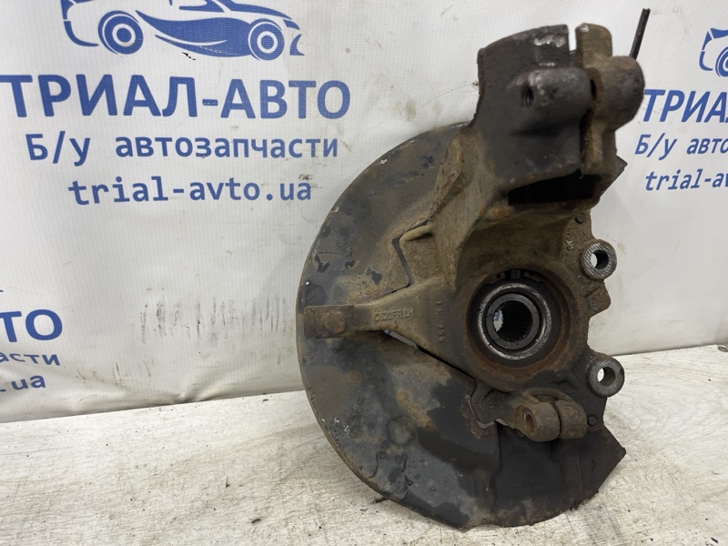 Кулак поворотный левый со ступицей Ford Kuga CBS 2.0 diesel Кулак поворотный левый со ступицей Ford Kuga CBS 2.0 diesel