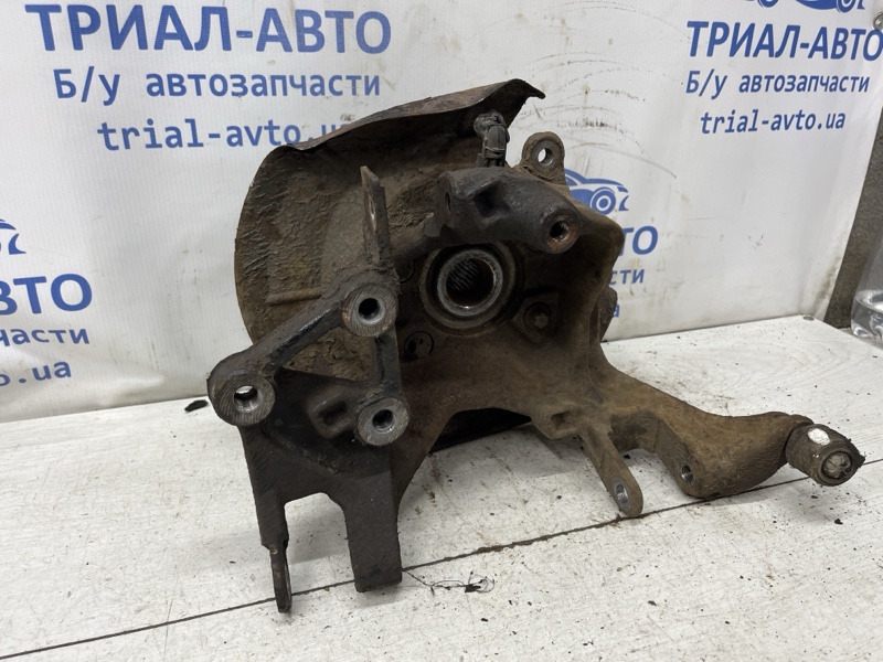 Цапфа задняя правая со ступицей Ford Kuga CBS 2.0 diesel Цапфа задняя правая со ступицей Ford Kuga CBS 2.0 diesel