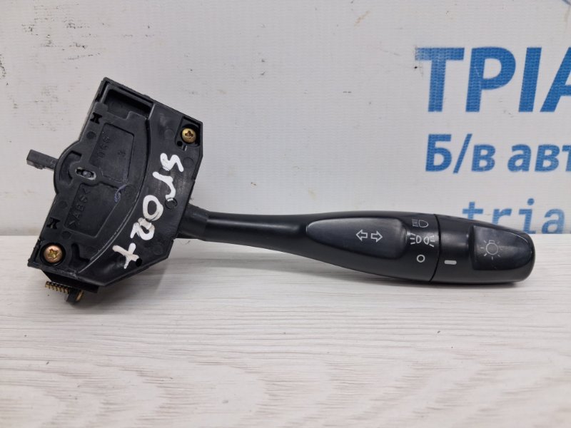 Переключатель подрулевой правый Mitsubishi Pajero Sport 1996-2008 K9 2.5 Diesel 4D56 MR309686 Б/У