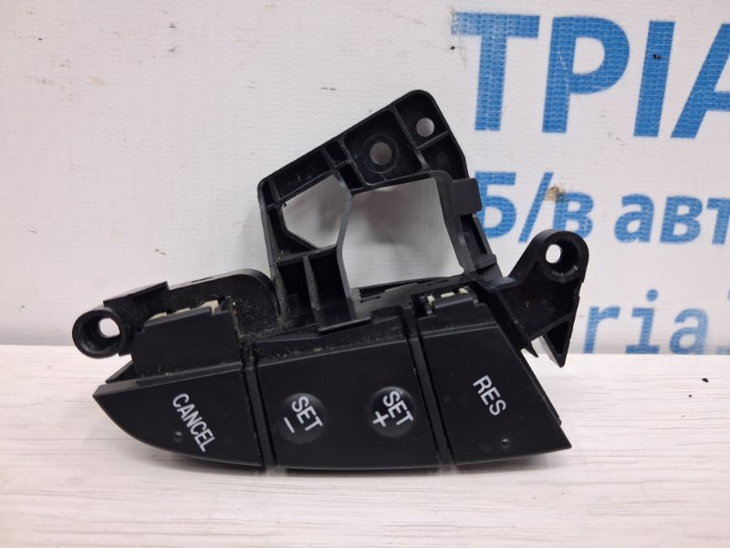 Запчасть кнопки руля Mazda CX 7 2006-2012 ER 2.2 дизель MZR-CD BBM3664M4 Б/У Кнопки руля Mazda CX 7 2006-2012 ER 2.2 дизель MZR-CD BBM3664M4 Б/У