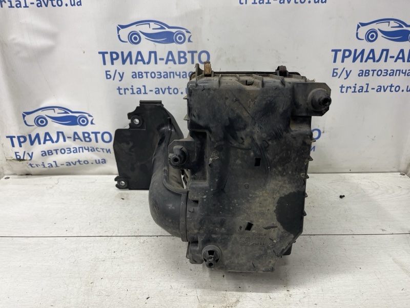 Корпус воздушного фильтра CX 7 2006-2012 ER 2.2 дизель MZR-CD Корпус воздушного фильтра CX 7 2006-2012 ER 2.2 дизель MZR-CD
