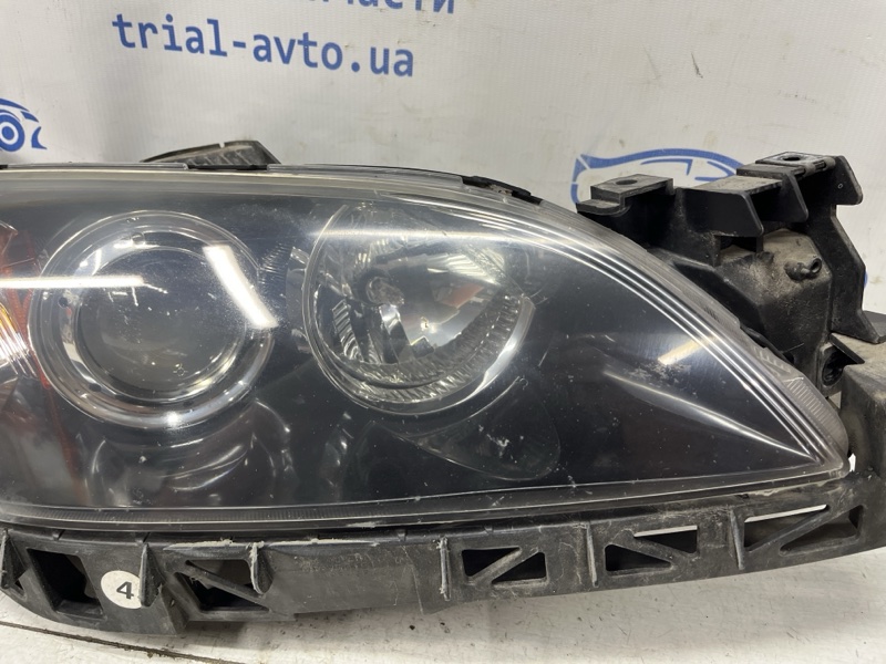Фара правая 3 2003-2009 BK 1.6 бензин Z6 Фара правая 3 2003-2009 BK 1.6 бензин Z6