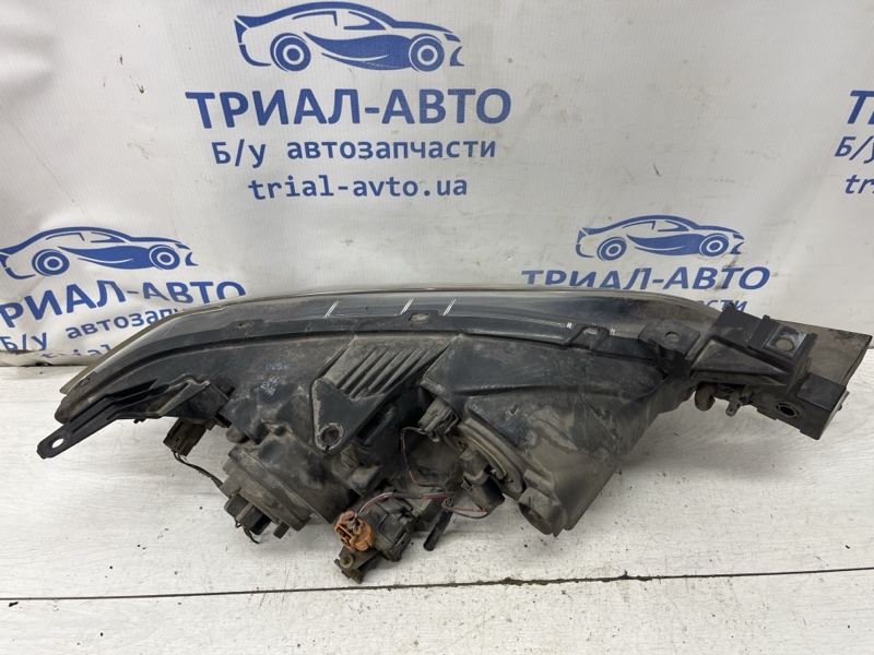 Фара левая 3 2003-2009 BK 1.6 бензин Z6 Фара левая 3 2003-2009 BK 1.6 бензин Z6
