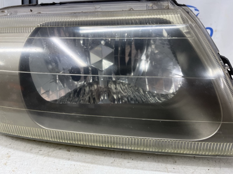 Фара правая галоген Pajero Sport 1996-2008 K9 2.5 Diesel 4D56 Фара правая галоген Pajero Sport 1996-2008 K9 2.5 Diesel 4D56