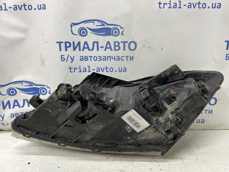 Фара правая Ceed 2006-2012 ED 1.6 diesel D4FB Фара правая Ceed 2006-2012 ED 1.6 diesel D4FB