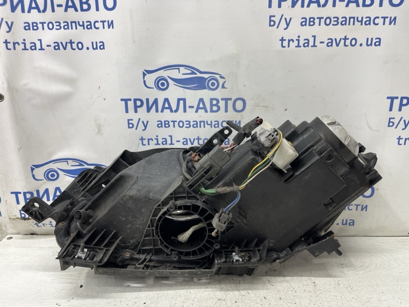 Фара правая Ксенон CX 7 2006-2012 ER 2.2 дизель MZR-CD Фара правая Ксенон CX 7 2006-2012 ER 2.2 дизель MZR-CD