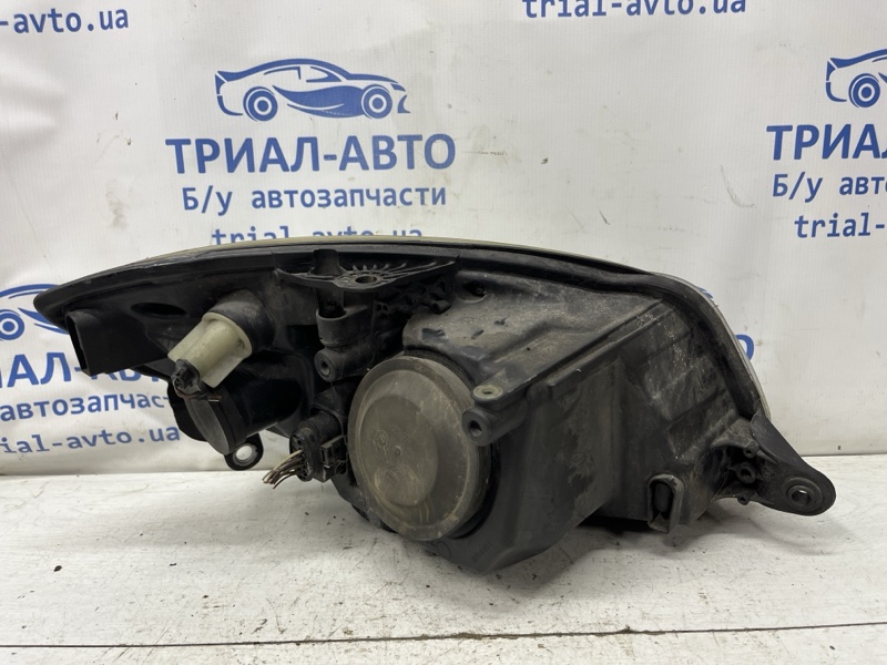 Фара левая Fabia 2007-2014 5J 1.4 diesel Фара левая Fabia 2007-2014 5J 1.4 diesel