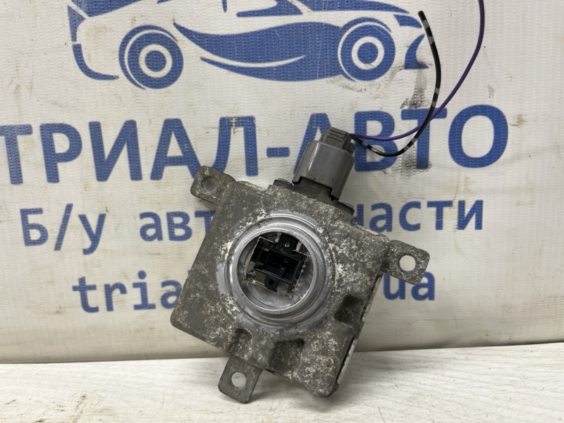 Блок розжига ксеноновой фары CX 5 2011-2017 KE 2.2 diesel Блок розжига ксеноновой фары CX 5 2011-2017 KE 2.2 diesel