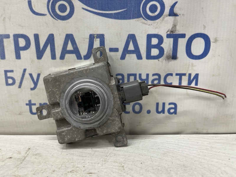 Блок розжига ксеноновой фары CX 5 2011-2017 KE 2.2 diesel Блок розжига ксеноновой фары CX 5 2011-2017 KE 2.2 diesel