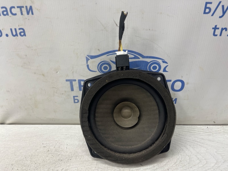 Запчасть динамик двери Hyundai Tucson 2004-2009 JM 2.0 diesel D4EA 963302E000 Б/У Динамик двери Hyundai Tucson 2004-2009 JM 2.0 diesel D4EA 963302E000 Б/У