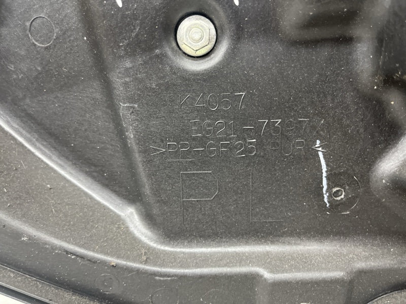 Стеклоподъемник задний левый Mazda CX 7 ER 2.2 дизель MZR-CD