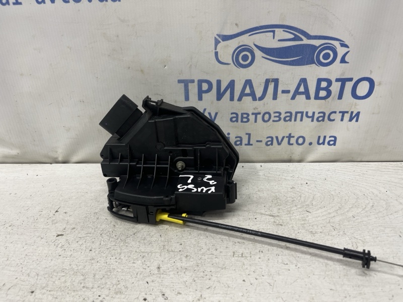 Замок двери задний левый Ford Kuga CBS 2.0 diesel