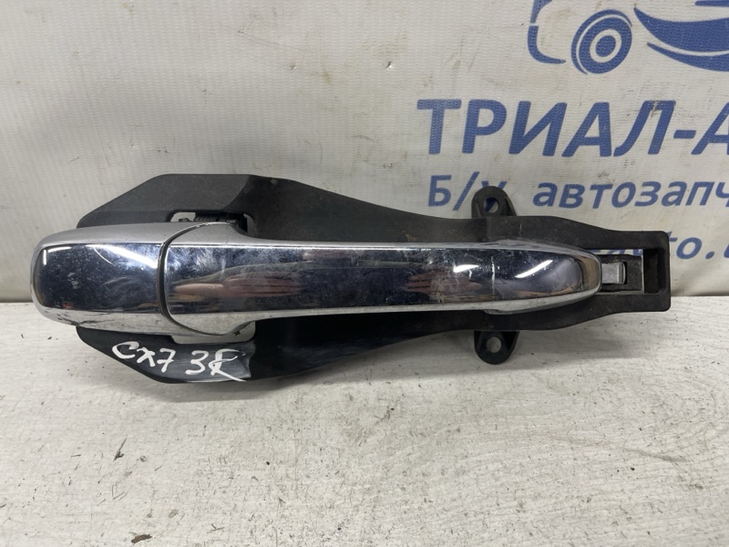 Запчасть ручка двери внешняя задняя правая Mazda CX 7 2006-2012 ER 2.2 дизель MZR-CD EG2258410C Б/У Ручка двери внешняя задняя правая Mazda CX 7 2006-2012 ER 2.2 дизель MZR-CD EG2258410C Б/У