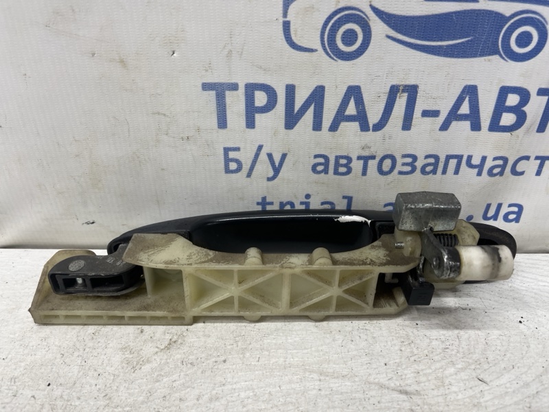 Ручка двери внешняя задняя правая Hyundai Tucson JM 2.0 diesel D4EA Ручка двери внешняя задняя правая Hyundai Tucson JM 2.0 diesel D4EA