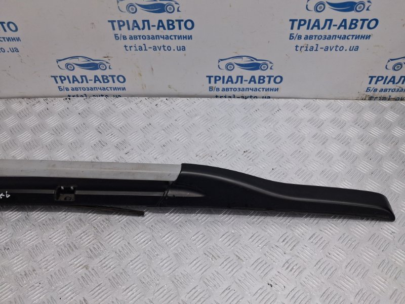 Рейлинг на крышу правый Tucson 2004-2009 JM 2.0 diesel D4EA Рейлинг на крышу правый Tucson 2004-2009 JM 2.0 diesel D4EA