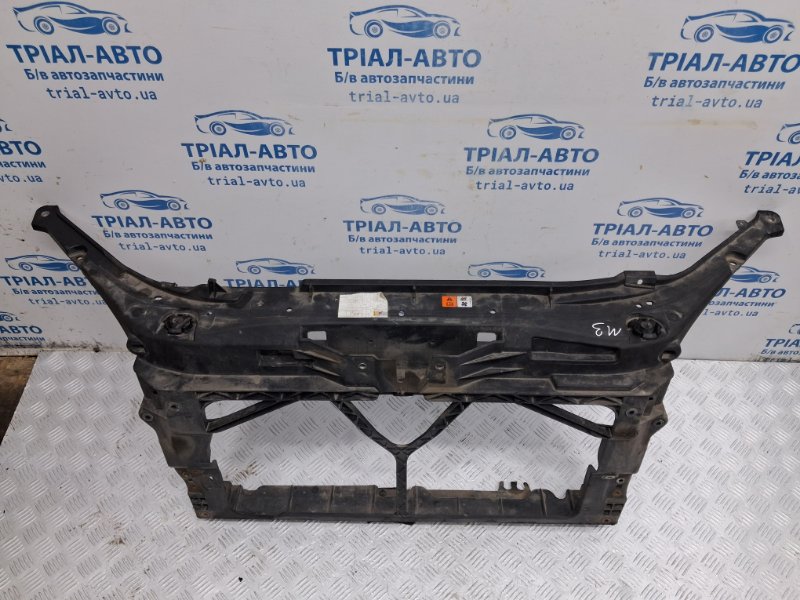 Панель передняя 3 2003-2009 BK 1.6 бензин Z6 Панель передняя 3 2003-2009 BK 1.6 бензин Z6