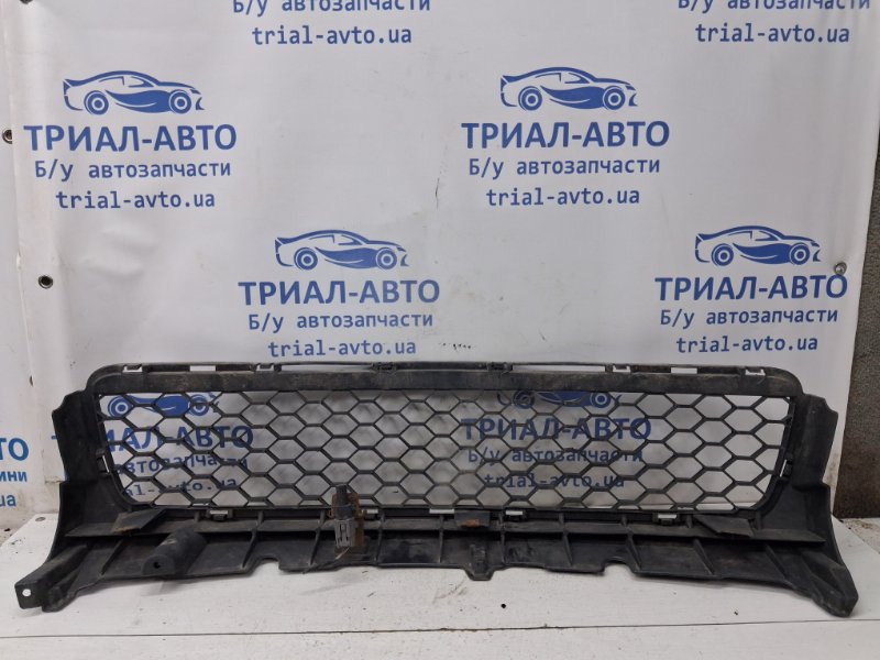 Решетка бампера центральная 3 2003-2009 BK 1.6 бензин Z6 Решетка бампера центральная 3 2003-2009 BK 1.6 бензин Z6