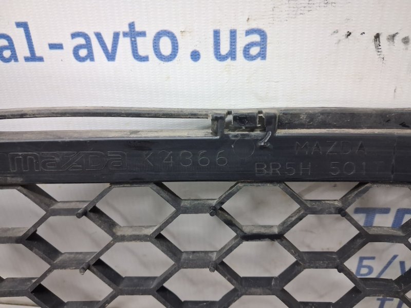 Решетка бампера центральная 3 2003-2009 BK 1.6 бензин Z6 Решетка бампера центральная 3 2003-2009 BK 1.6 бензин Z6