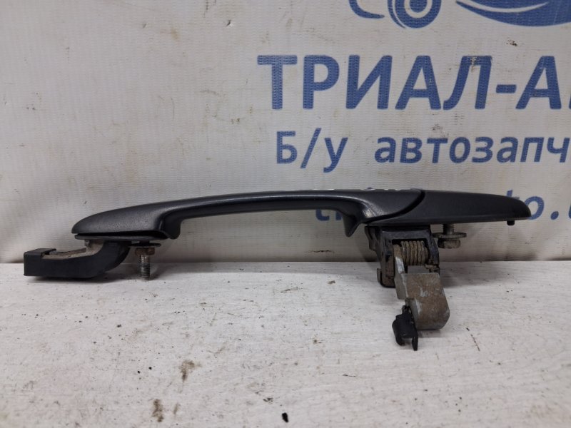 Ручка двери внешняя передняя правая 3 2003-2009 BK 1.6 бензин Z6 Ручка двери внешняя передняя правая 3 2003-2009 BK 1.6 бензин Z6