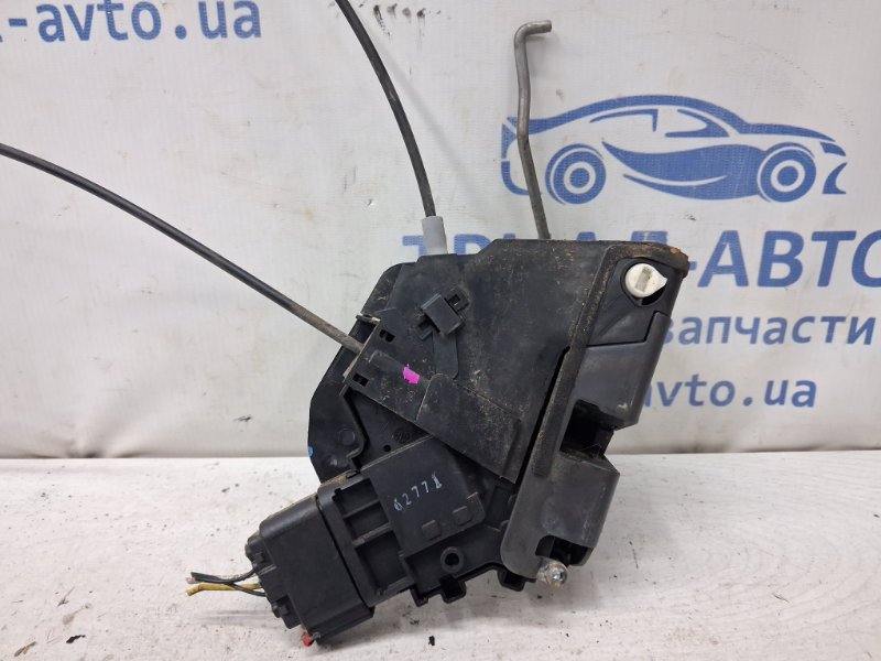 Замок двери задний правый 3 2003-2009 BK 1.6 бензин Z6 Замок двери задний правый 3 2003-2009 BK 1.6 бензин Z6