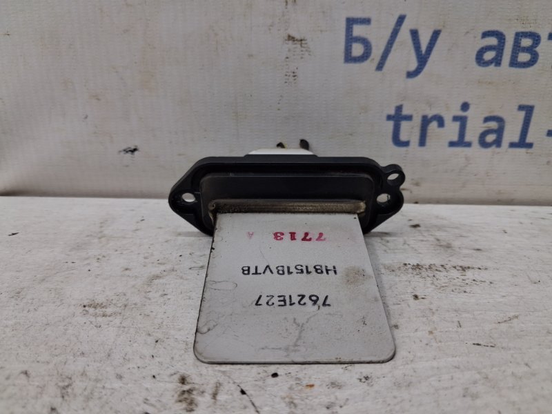 Резистор печки 3 2003-2009 BK 1.6 бензин Z6 Резистор печки 3 2003-2009 BK 1.6 бензин Z6