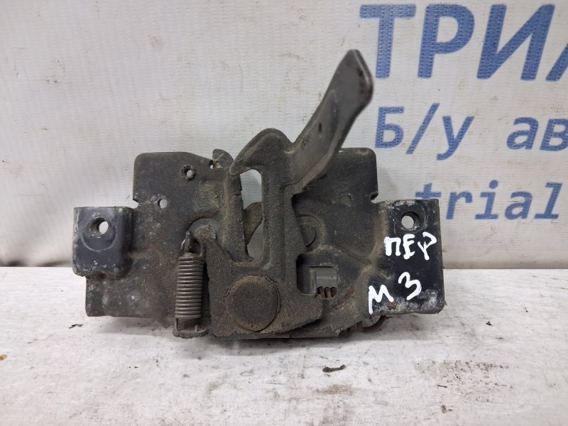 Запчасть замок капота Mazda 3 2003-2009 BK 1.6 бензин Z6 BN8V-56-620B Б/У Замок капота Mazda 3 2003-2009 BK 1.6 бензин Z6 BN8V-56-620B Б/У