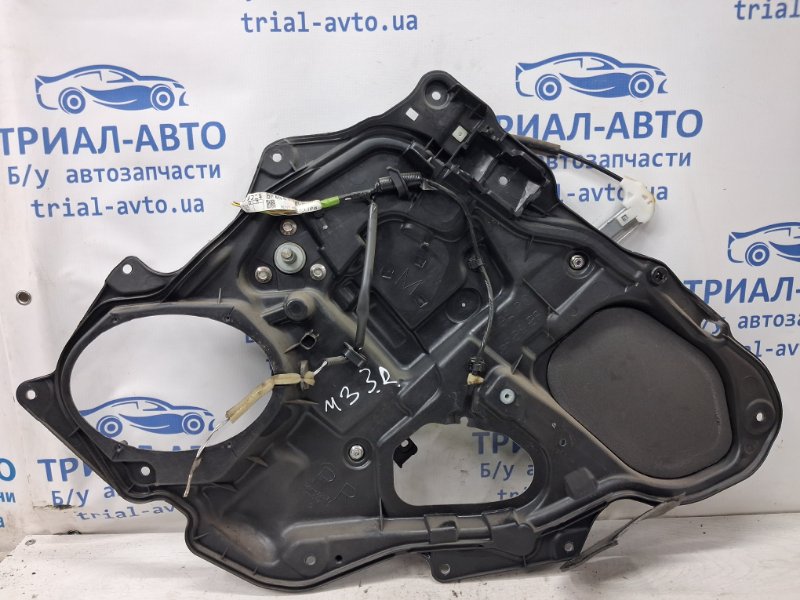 Запчасть стеклоподъемник задний правый (ручной) Mazda 3 2003-2009 BK 1.6 бензин Z6 BP4L-72-560D Б/У Стеклоподъемник задний правый (ручной) Mazda 3 2003-2009 BK 1.6 бензин Z6 BP4L-72-560D Б/У