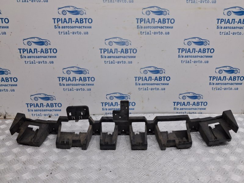 Запчасть кронштейн бампера задний Ford Kuga 2011-2019 CBS 2.0 diesel CV4417B861A Б/У Кронштейн бампера задний Ford Kuga 2011-2019 CBS 2.0 diesel CV4417B861A Б/У