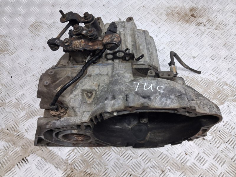 Коробка передач МКПП Tucson 2004-2009 JM 2.0 diesel D4EA Коробка передач МКПП Tucson 2004-2009 JM 2.0 diesel D4EA