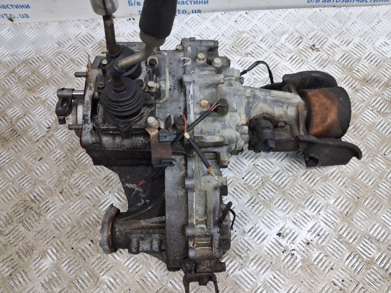 Раздаточная коробка Pajero Sport 1996-2008 K9 2.5 Diesel 4D56 Раздаточная коробка Pajero Sport 1996-2008 K9 2.5 Diesel 4D56