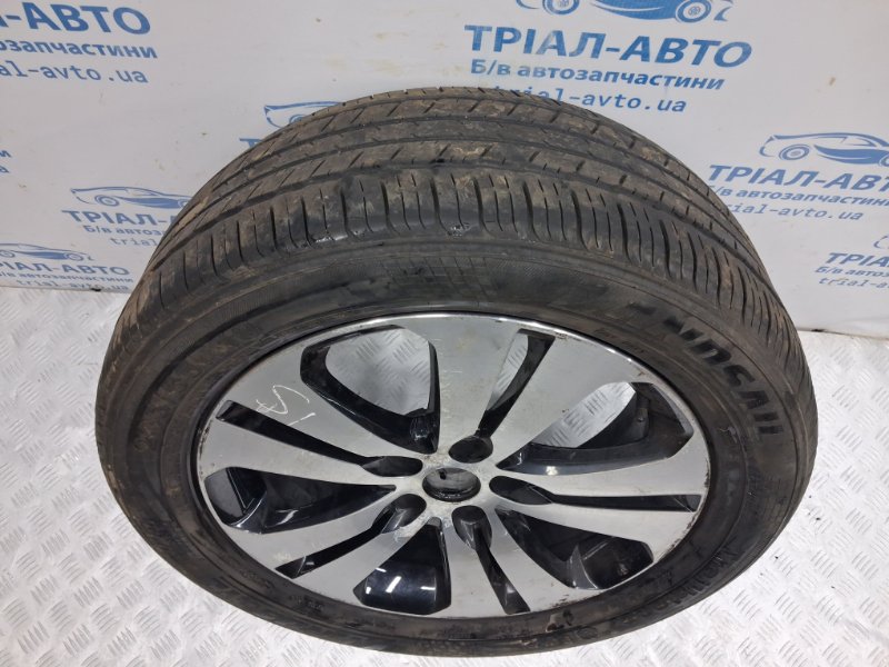 Запаска с резиной Sportage 2010-2016 SL 2.0 diesel D4HA Запаска с резиной Sportage 2010-2016 SL 2.0 diesel D4HA