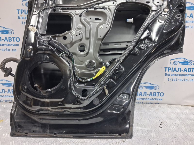 Дверь задняя правая X-Trail 2007-2015 T31 2.5 бензин QR25DE Дверь задняя правая X-Trail 2007-2015 T31 2.5 бензин QR25DE