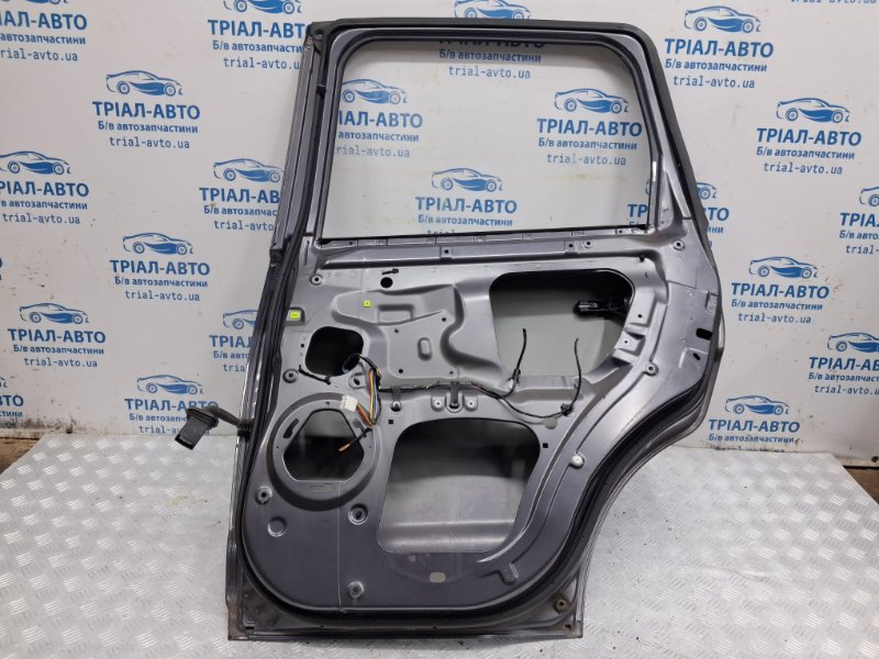 Дверь задняя правая Outlander 2007-2012 XL 2.2 diesel 4N14 Дверь задняя правая Outlander 2007-2012 XL 2.2 diesel 4N14