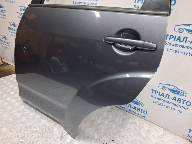 Дверь задняя левая Mitsubishi Outlander XL 2.2 diesel 4N14 Дверь задняя левая Mitsubishi Outlander XL 2.2 diesel 4N14