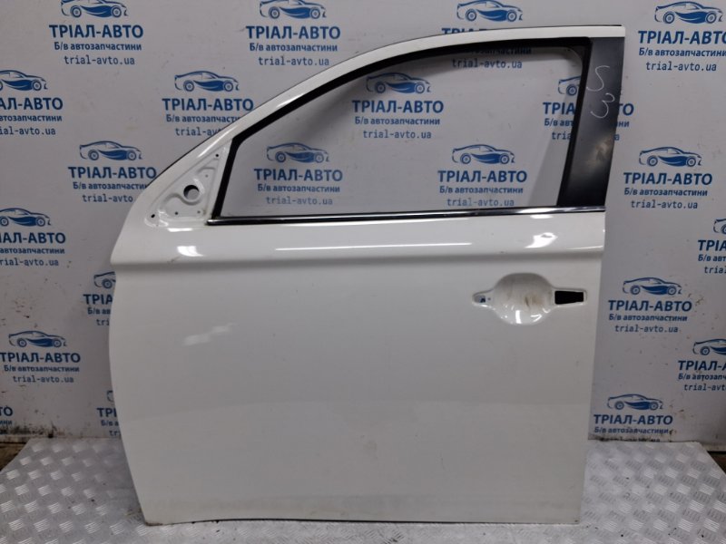 Запчасть дверь передняя левая Mitsubishi Outlander 2012-2021 GF 2.0 бензин 4B11 5700B859 Б/У Дверь передняя левая Mitsubishi Outlander 2012-2021 GF 2.0 бензин 4B11 5700B859 Б/У