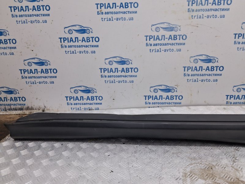 Накладка порога внешняя правая Mitsubishi ASX GA 1.8 Diesel 4N13 Накладка порога внешняя правая Mitsubishi ASX GA 1.8 Diesel 4N13