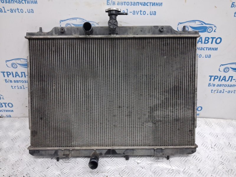 Запчасть радиатор основной Nissan X-Trail 2007-2015 T31 2.5 бензин QR25DE 21400JG300 Б/У Радиатор основной Nissan X-Trail 2007-2015 T31 2.5 бензин QR25DE 21400JG300 Б/У
