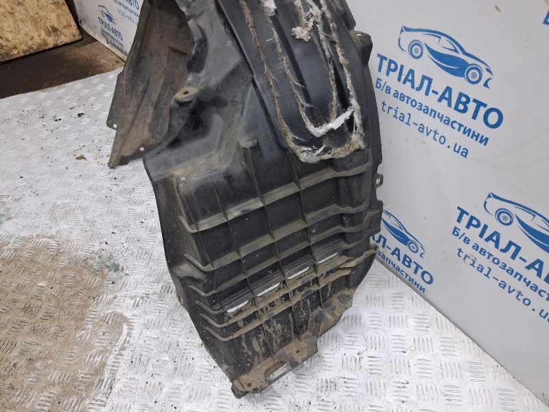 Подкрылок передний левый Outlander 2007-2012 XL 2.2 diesel 4N14 Подкрылок передний левый Outlander 2007-2012 XL 2.2 diesel 4N14