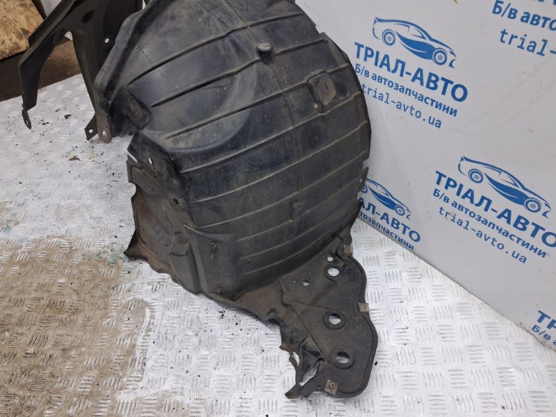 Подкрылок передний левый X-Trail 2007-2015 T31 2.5 бензин QR25DE Подкрылок передний левый X-Trail 2007-2015 T31 2.5 бензин QR25DE