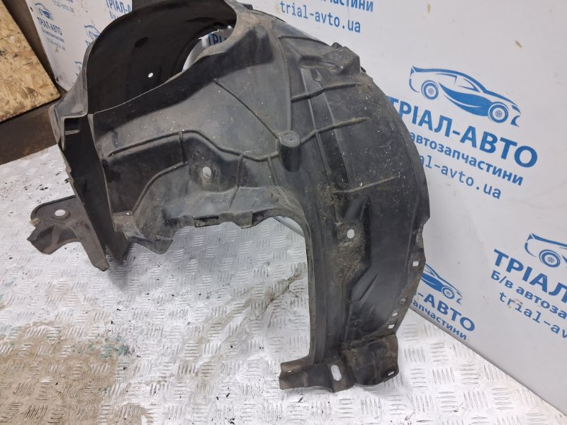 Подкрылок передний правый X-Trail 2007-2015 T31 2.5 бензин QR25DE Подкрылок передний правый X-Trail 2007-2015 T31 2.5 бензин QR25DE