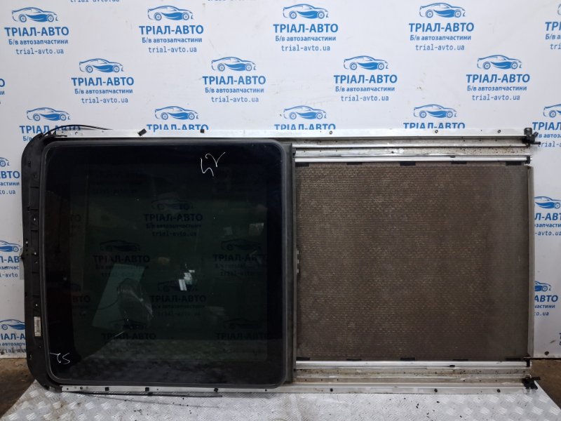 Запчасть люк в сборе Nissan X-Trail 2007-2015 T31 2.5 бензин QR25DE 91350JG010 Б/У Люк в сборе Nissan X-Trail 2007-2015 T31 2.5 бензин QR25DE 91350JG010 Б/У