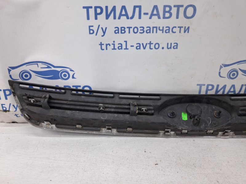 Решетка радиатора Kuga 2011-2019 CBS 2.0 diesel Решетка радиатора Kuga 2011-2019 CBS 2.0 diesel